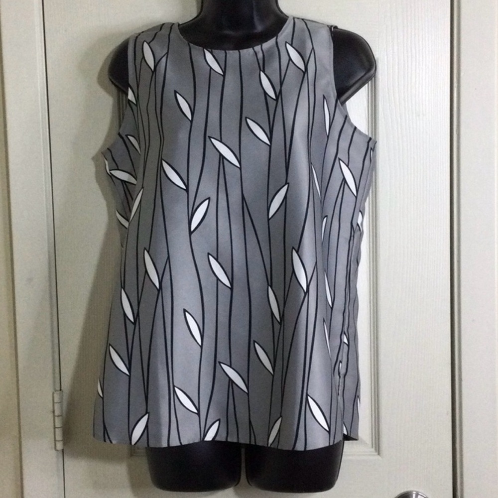 Anne Taylor Factory Summer Top-Small